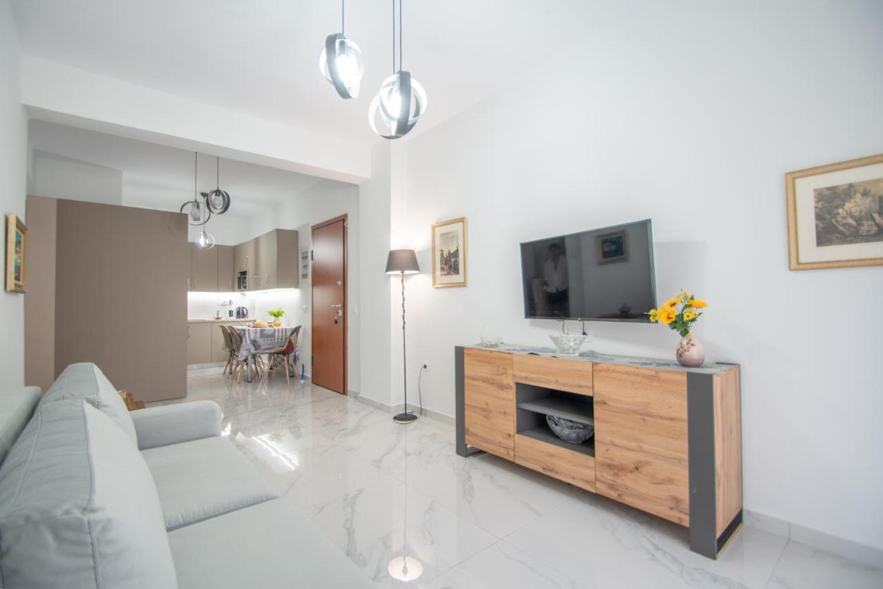 Jiji Riji Apt